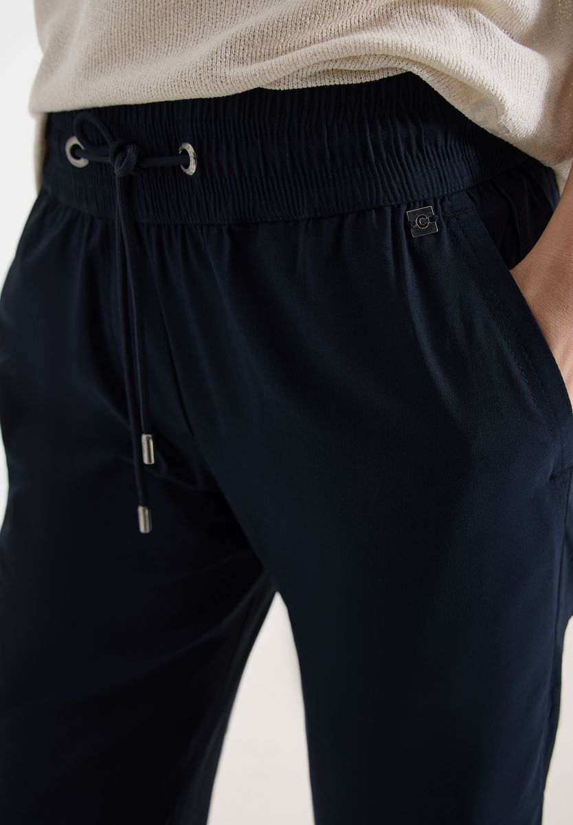Bequeme Stoffhose mit Tunnelzug