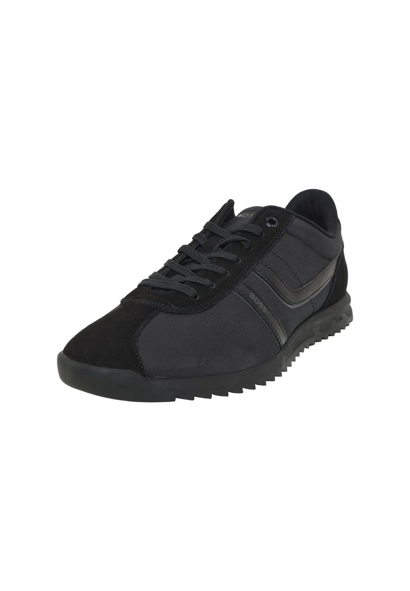 Flache Urban-Sneaker zum Schnüren