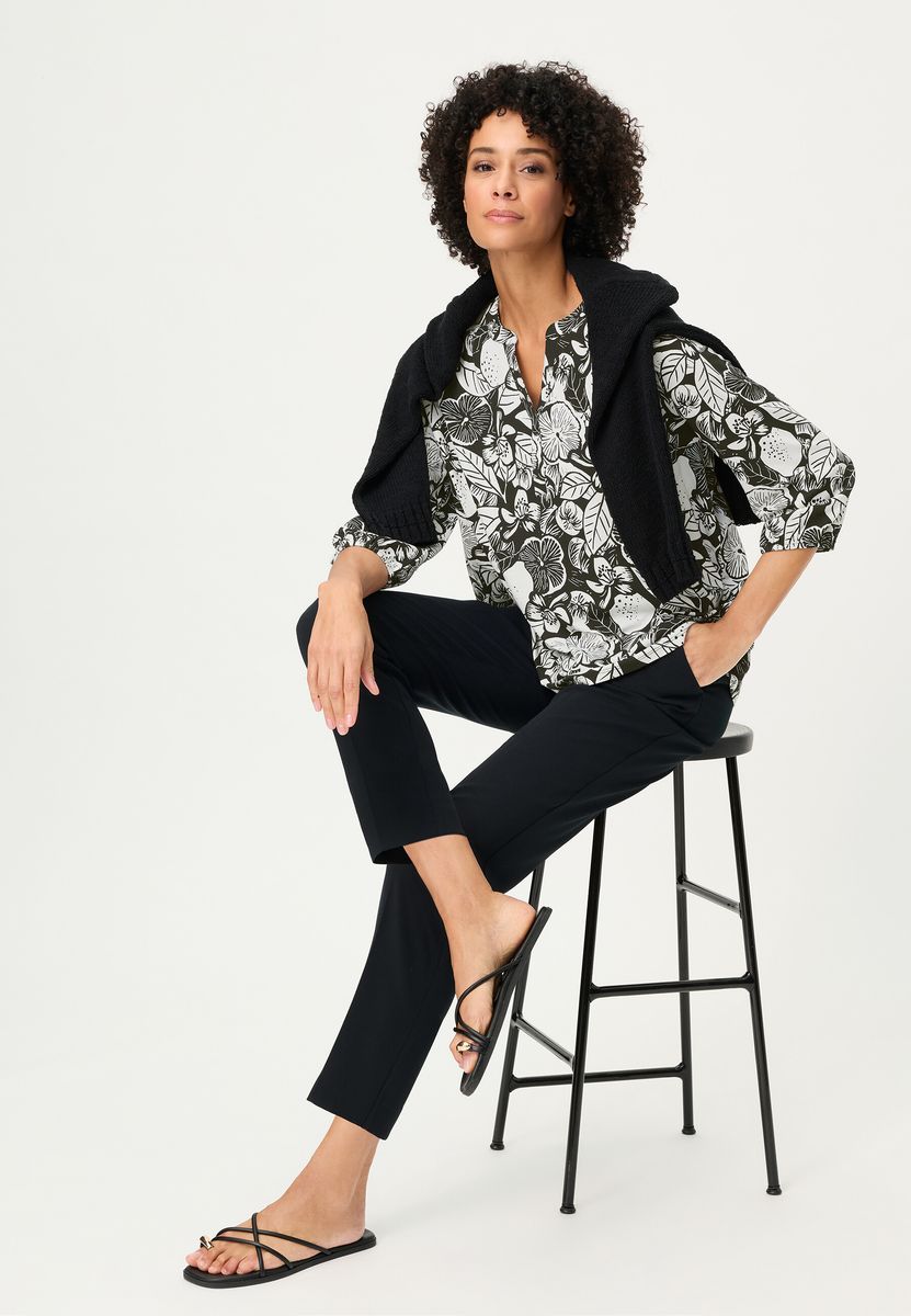 Tunika-Bluse mit botanischem Print