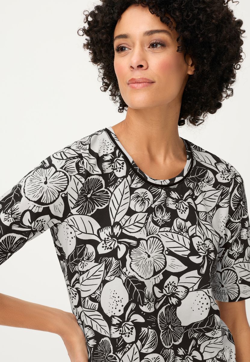 T-Shirt mit botanischem Print