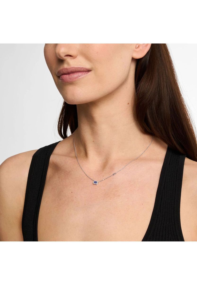 Elegante Halskette mit blauem Steinanhänger