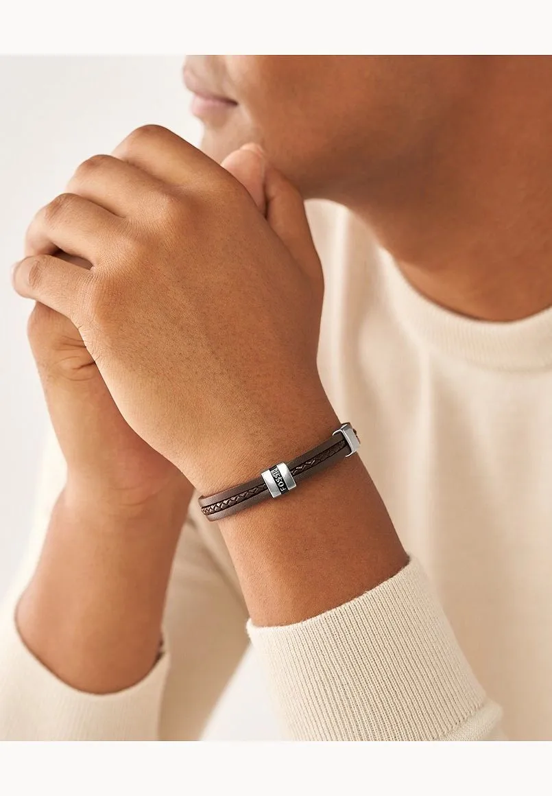 Mehrreihiges Lederarmband mit Edelstahlelementen