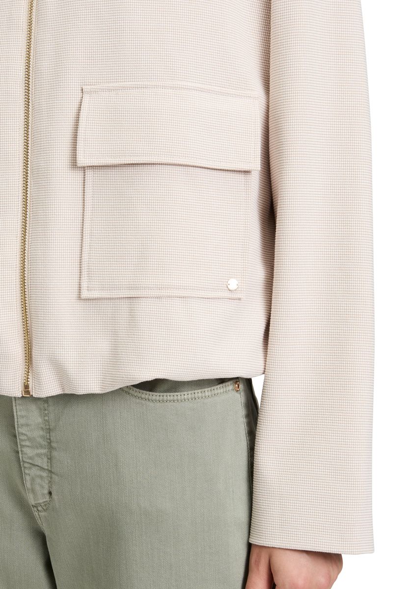 Kurze Utility-Jacke mit Stehkragen