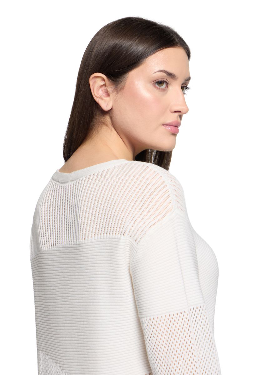 Strukturstrickpullover mit Mesh-Einsätzen