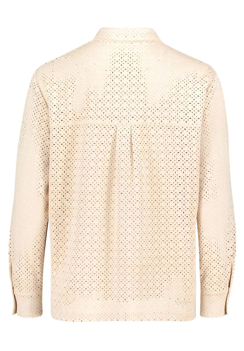 Hemdbluse mit Laser-Cut-Muster