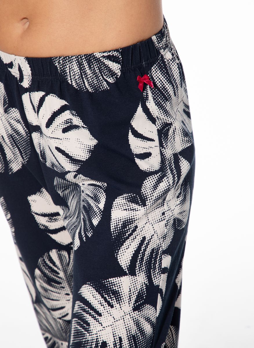 Schlafanzughose mit tropischem Monstera-Print