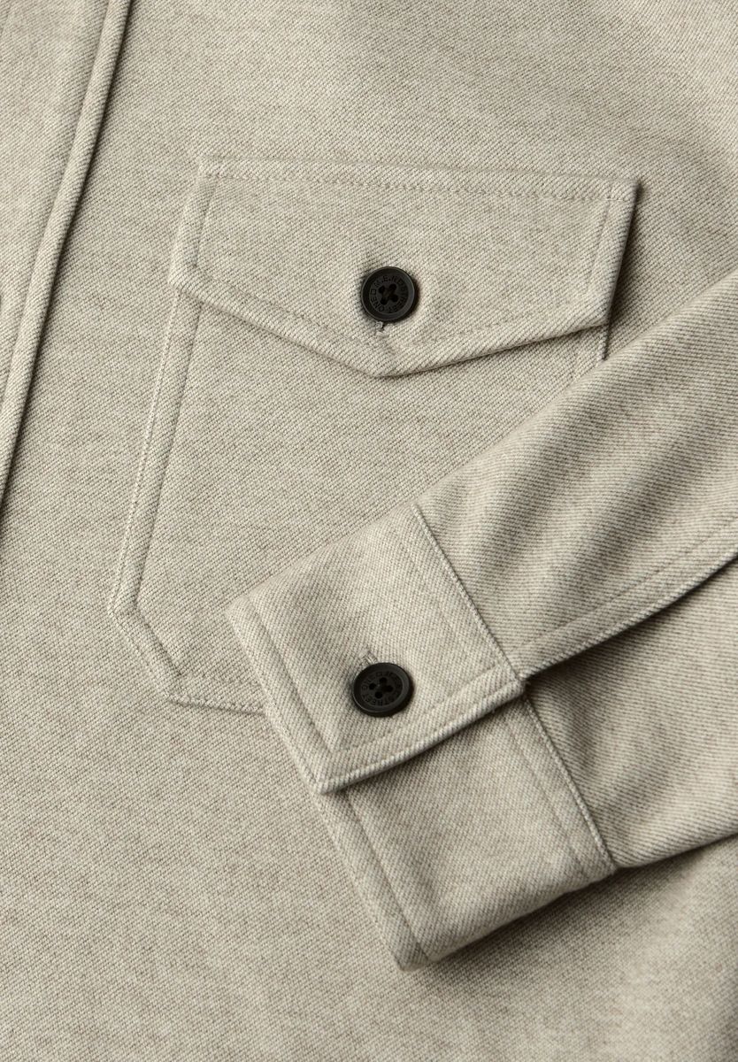 Klassisches Twill-Overshirt mit Knopfleiste