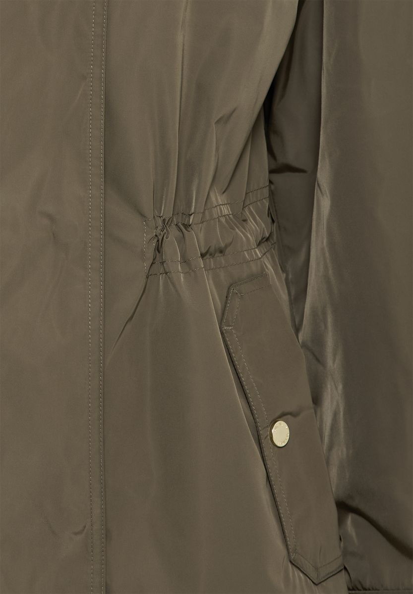 Leichter Kapuzenparka mit Kordelzug