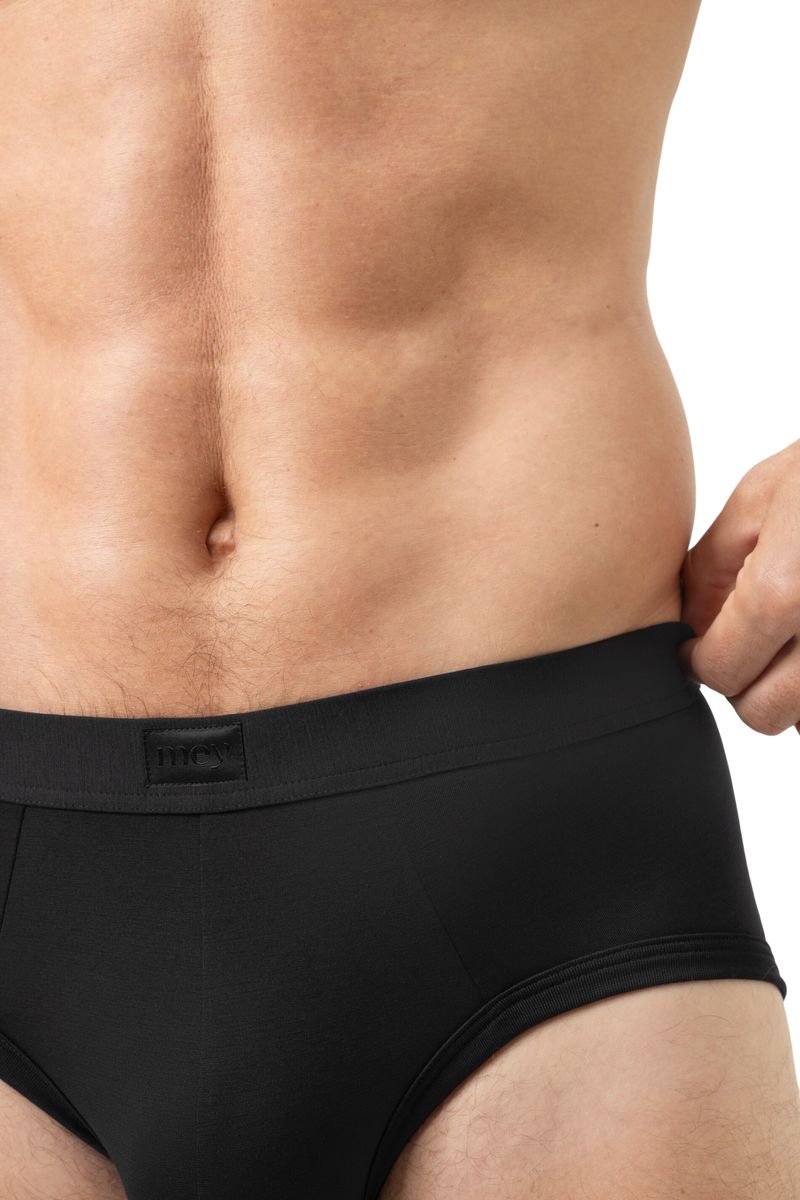 Iconic Modal Slip mit hohem Beinausschnitt