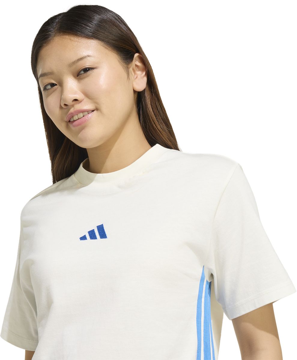Sportliches T-Shirt mit Streifen