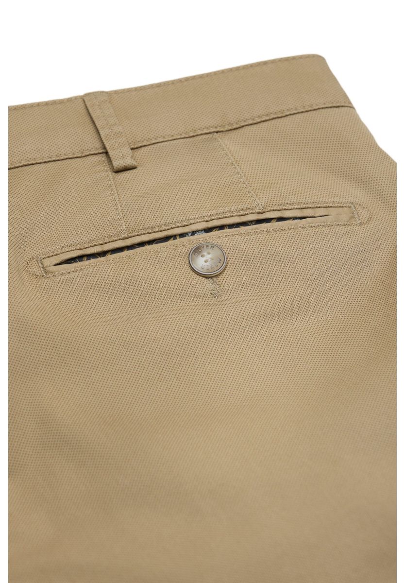 Modern Fit Chino mit Mikromuster
