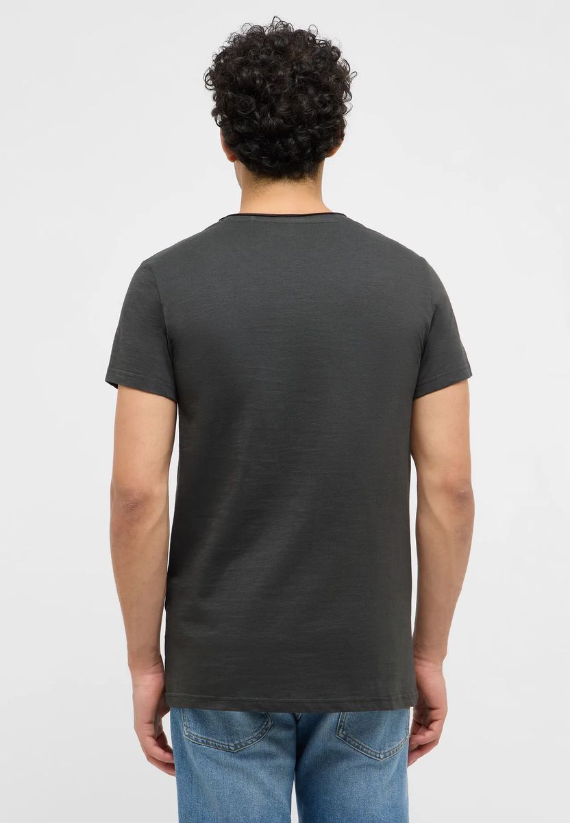 Schlichtes V-Ausschnitt-Shirt mit Flammgarn-Struktur