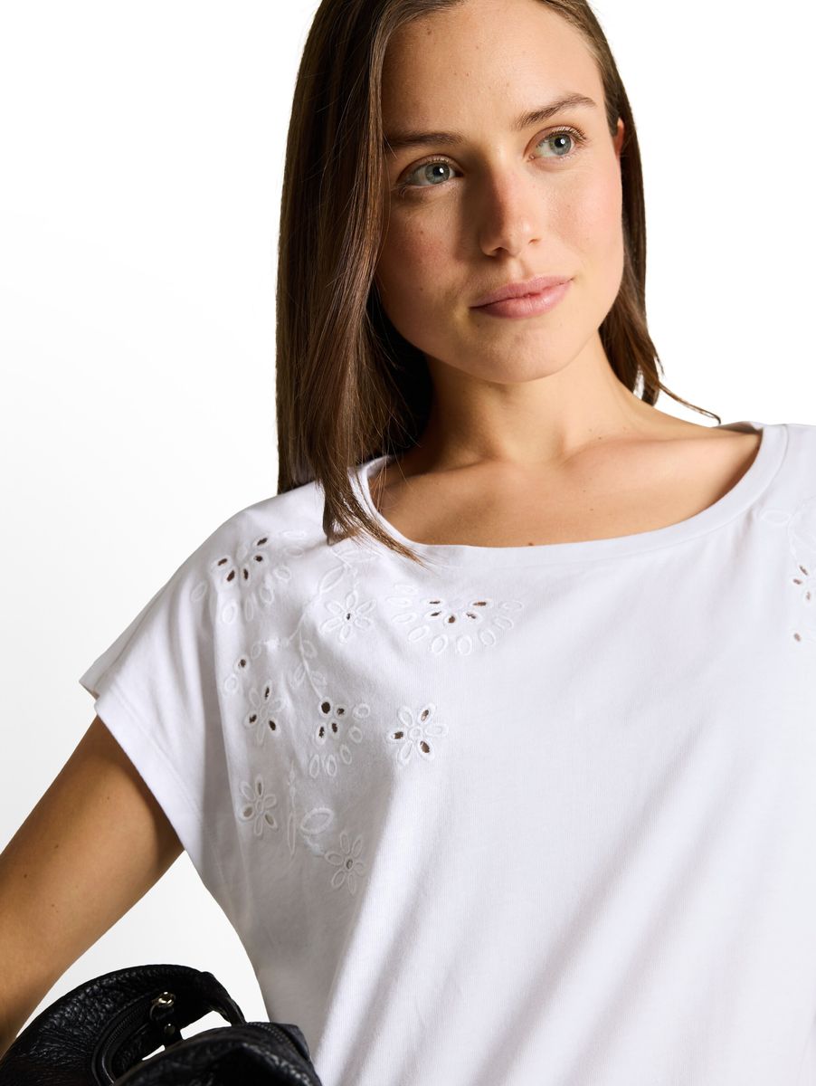 Lockeres Top mit floraler Lochstickerei