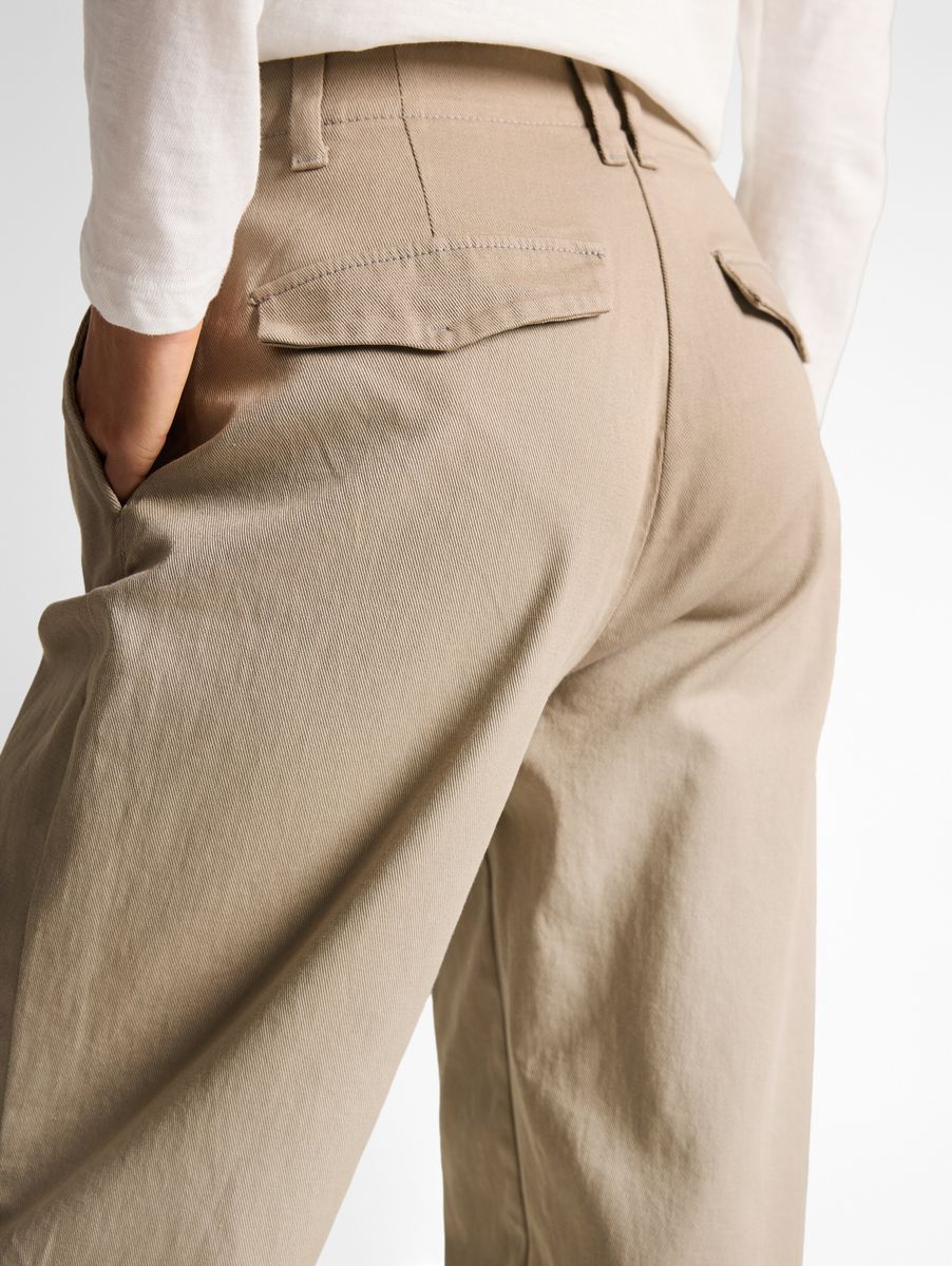 Elegante Bundfaltenhose in Knöchellänge