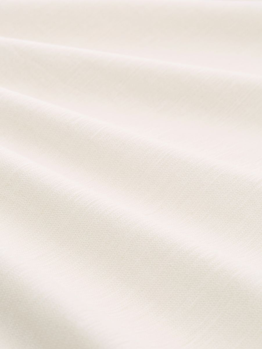 Strukturiertes Poloshirt mit offenem Kragen