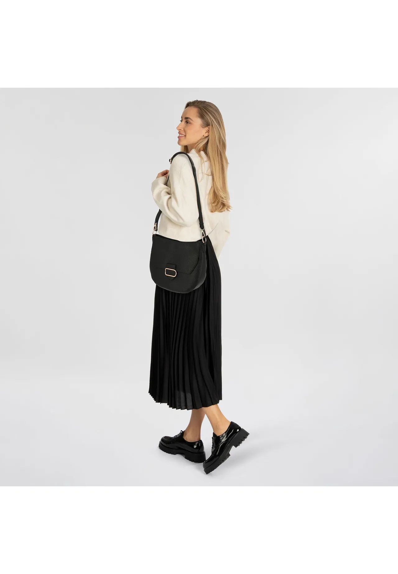 Schultertasche aus gemasertem Kunstleder
