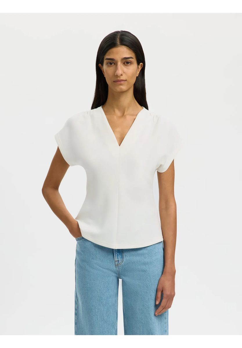 Minimalistische Bluse mit V-Ausschnitt