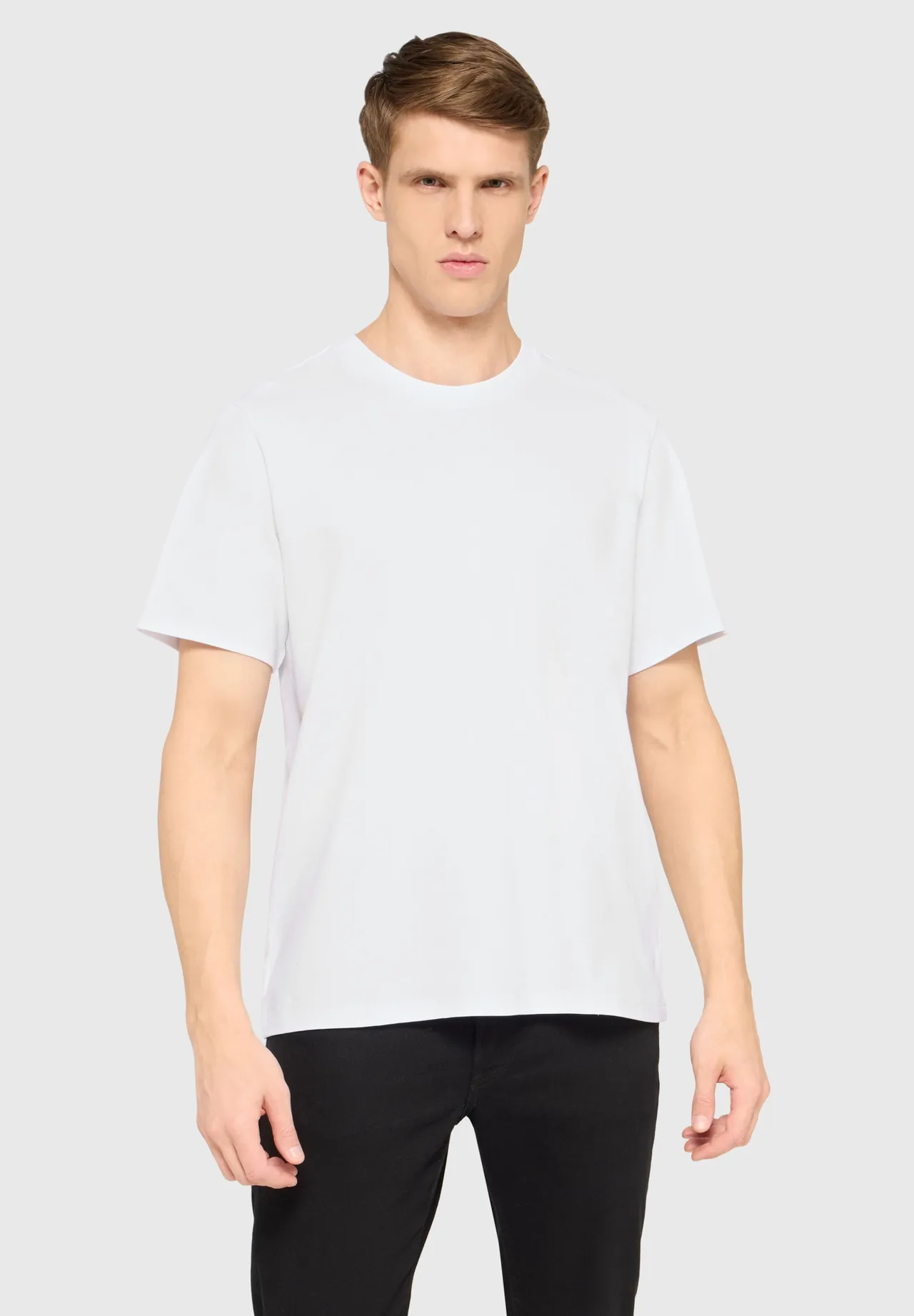Klassisches Rundhals-T-Shirt