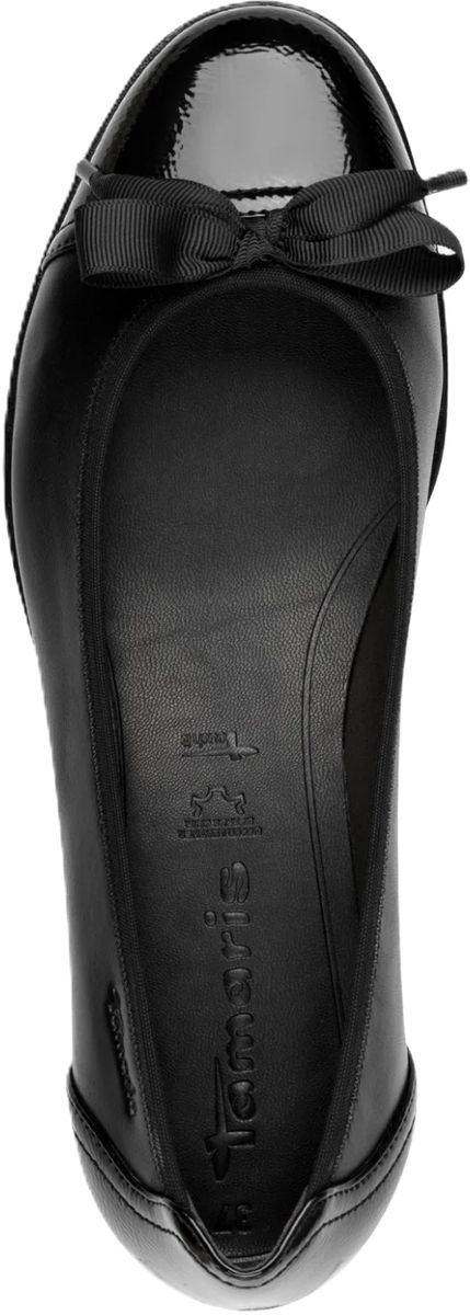 Klassische schwarze Ballerinas aus Leder