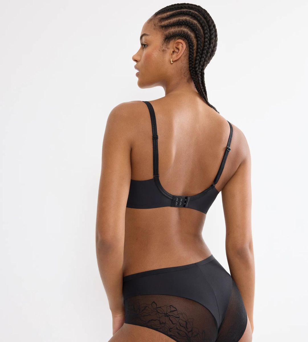 Mesh-Minimizer-BH mit Spitze