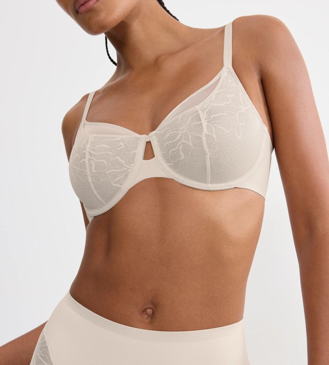 Transparenter Minimizer-BH mit Spitze