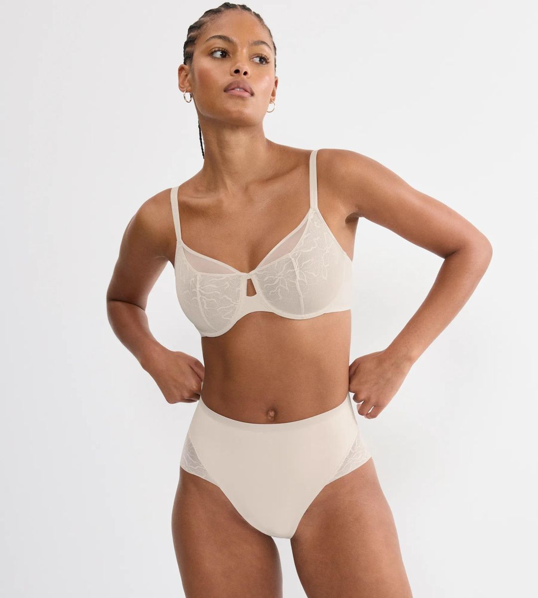 Transparenter Minimizer-BH mit Spitze