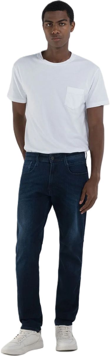 Slim Fit Denim mit mittlerem Bund