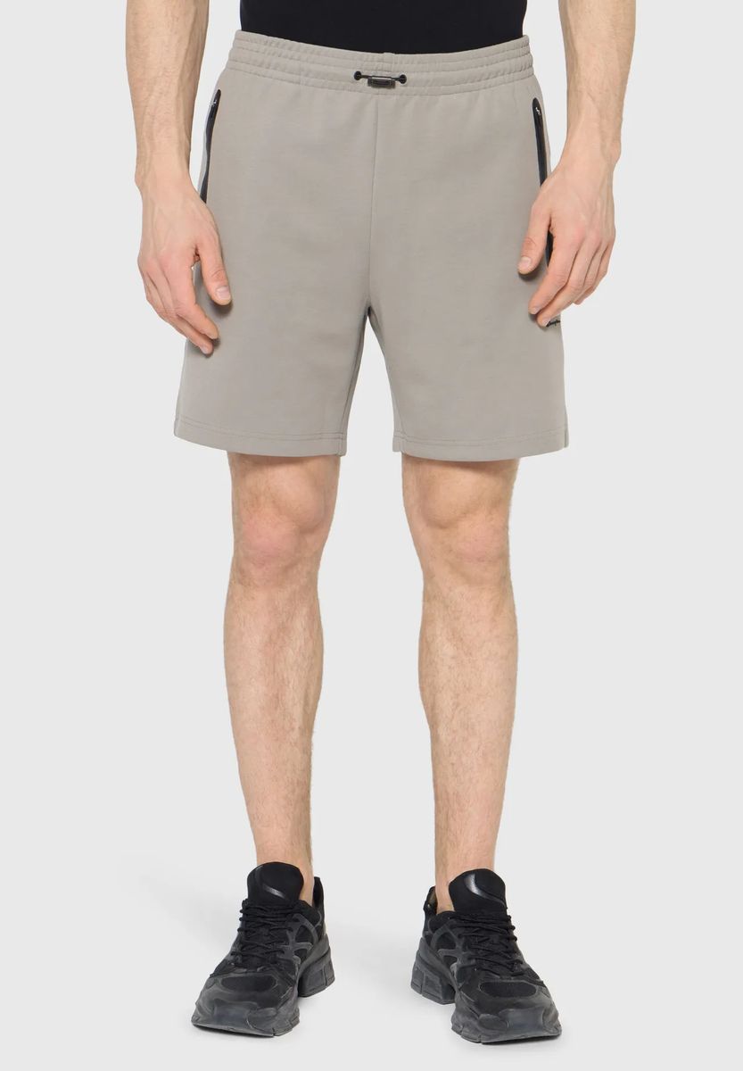 Sportliche Shorts mit Reißverschlusstaschen