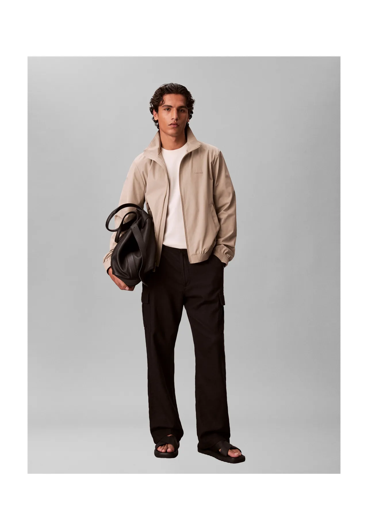 Minimalistische Blouson-Jacke mit Stehkragen