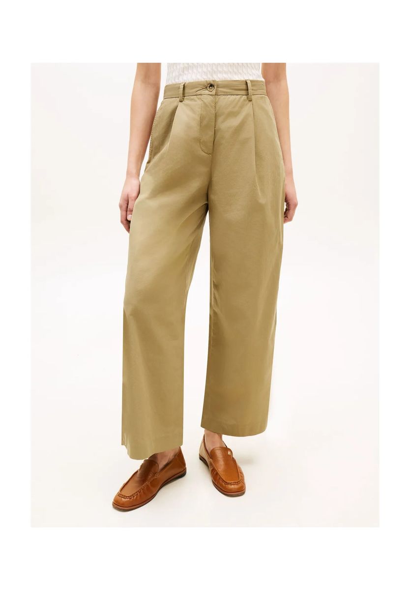 Hochtaillierte Weite Hose mit Bundfalten