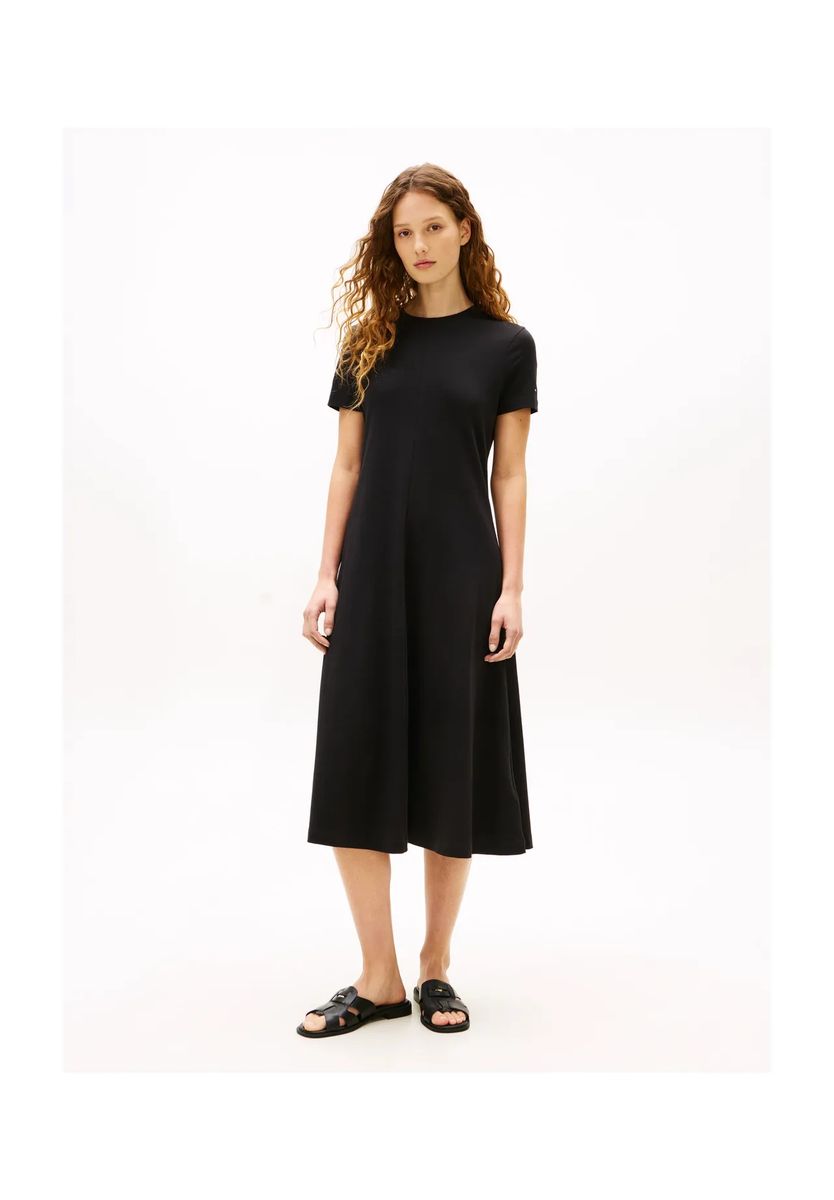Minimalistisches Kurzarm-Midikleid