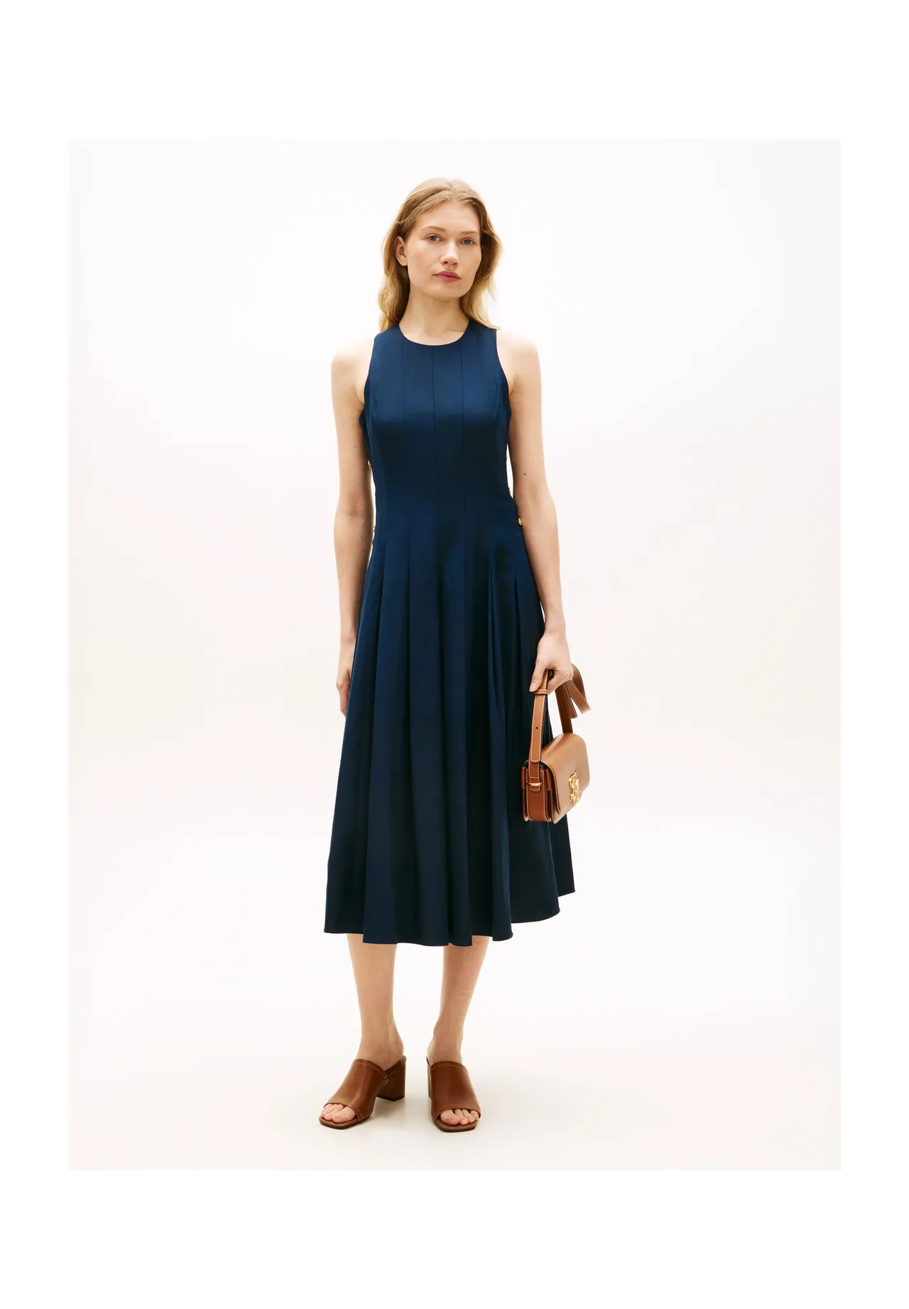 Ärmelloses Plissee-Midikleid aus Leinenmix