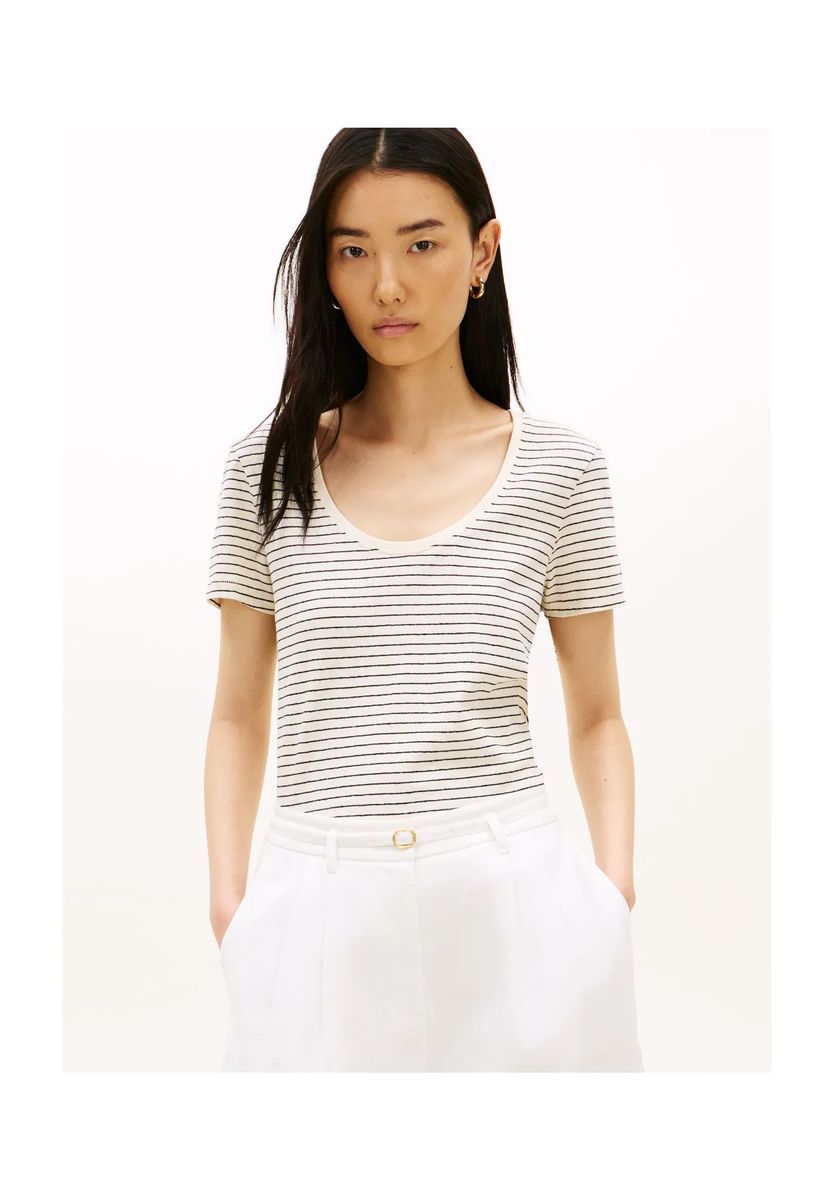 Gestreiftes T-Shirt mit U-Ausschnitt
