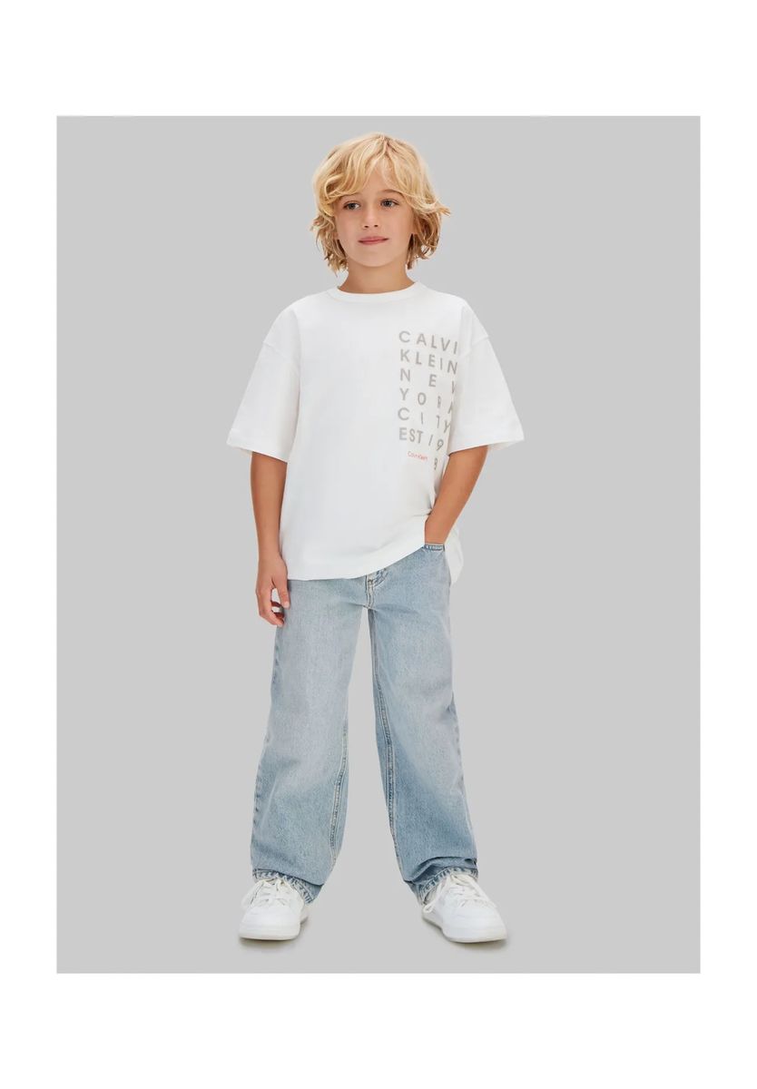 Oversize-T-Shirt mit vertikaler Typografie
