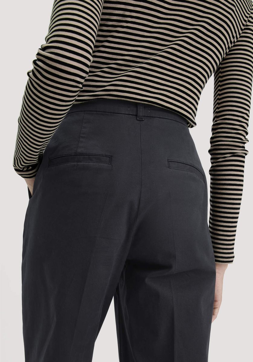 Gerade geschnittene Bio-Baumwollhose