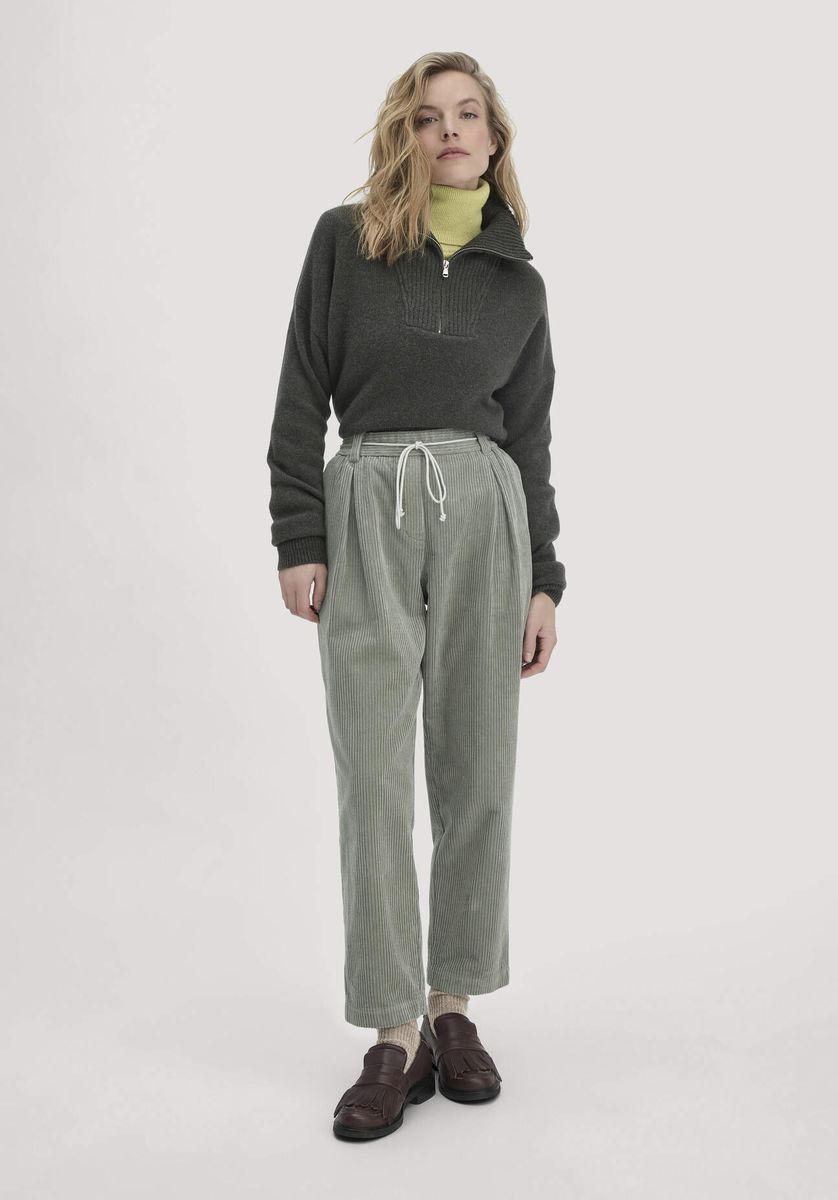 Relaxte Cordhose in Tapered-Form