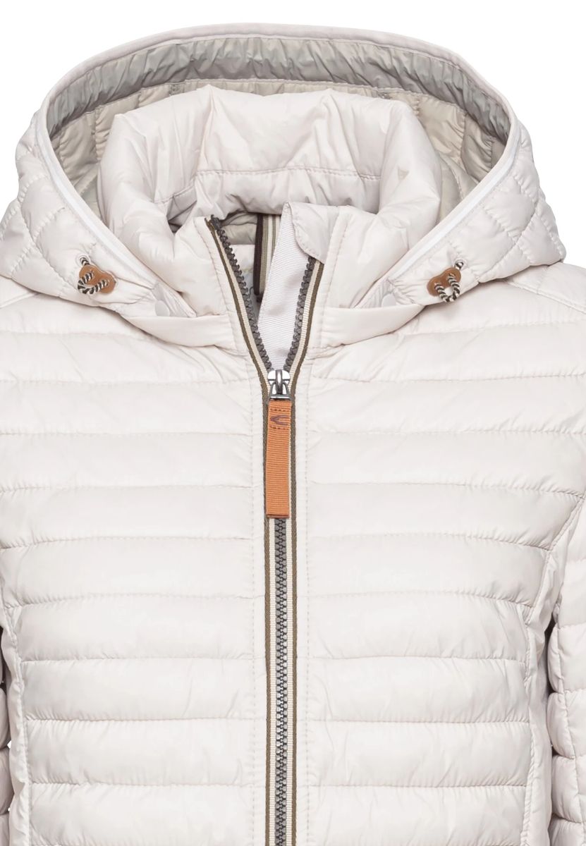 Leichte Steppjacke mit Kapuze