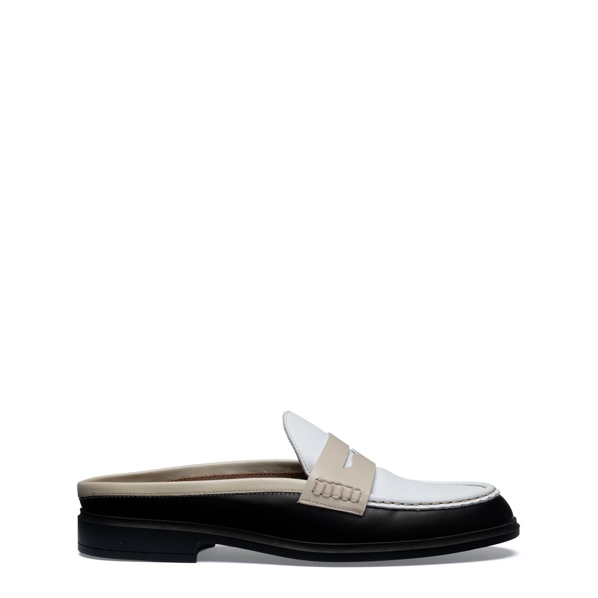 Klassische zweifarbige Penny-Loafer-Mules