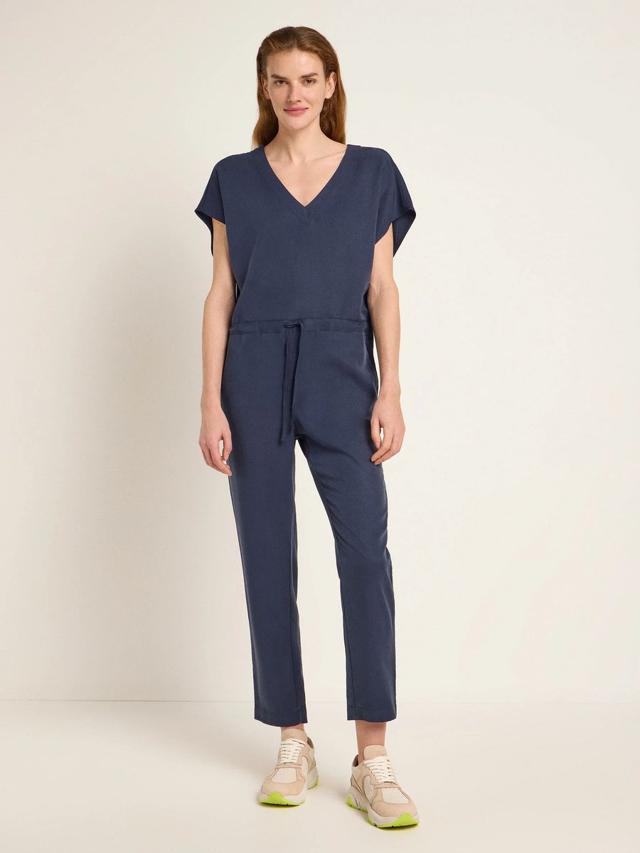 Weicher Jumpsuit mit Kordelzug-Taille