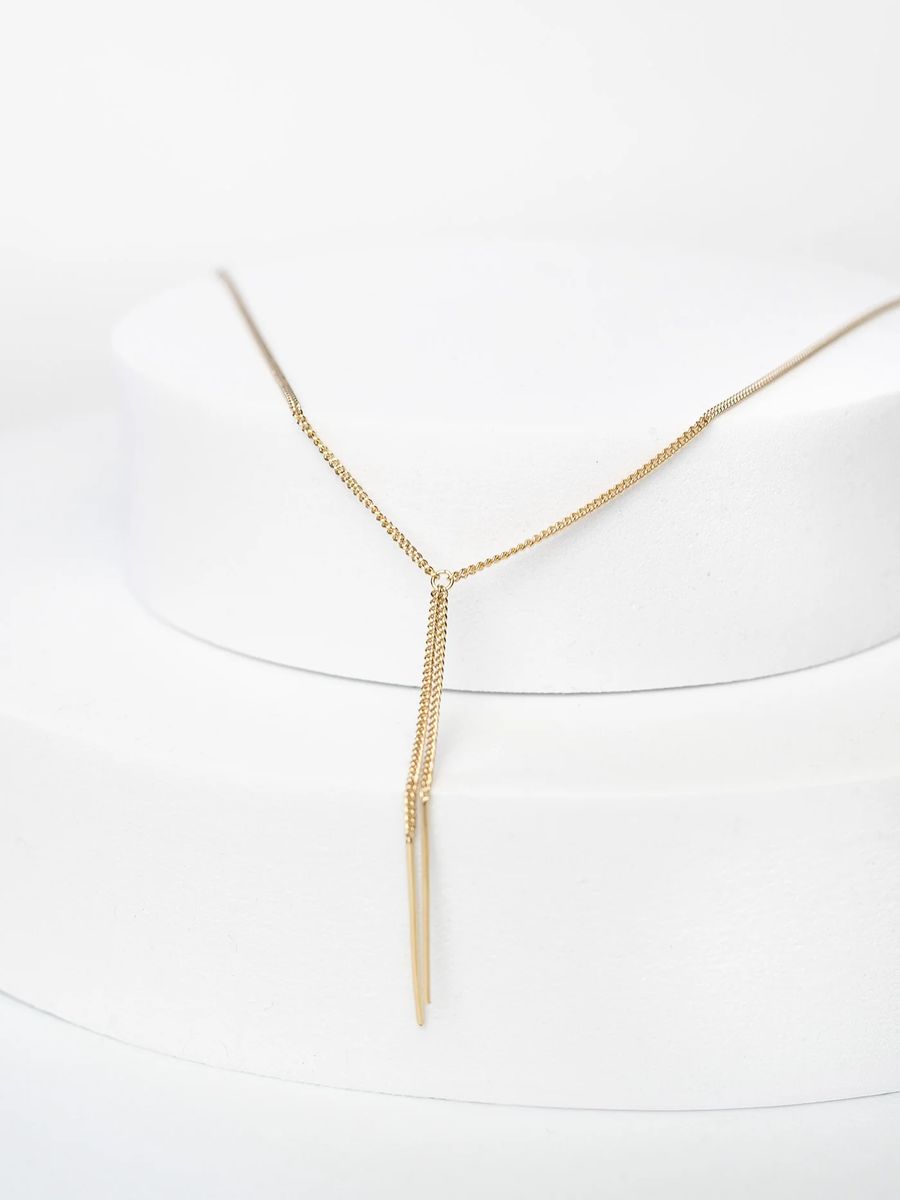 Minimalistische Kette in Y-Form