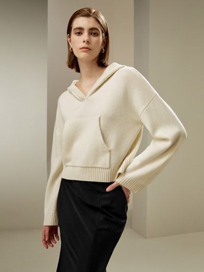 Kurzer Woll-Kaschmir-Kapuzenpullover
