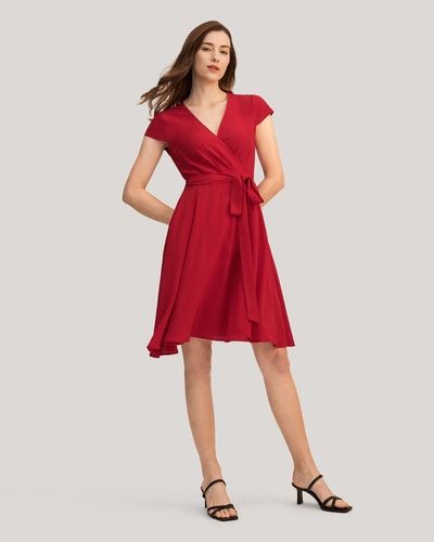 Elegantes Seiden-Wickel-Midi