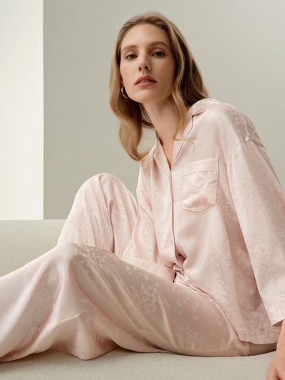 Seidenpyjama-Set mit Kirschblüten-Jacquard