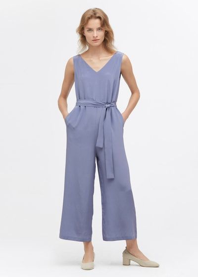 Eleganter Seiden-Jumpsuit mit weitem Bein