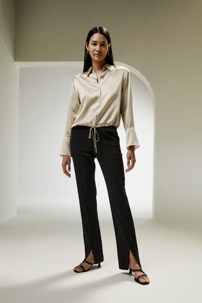 Seidenbluse mit raffbarem Kordelzug