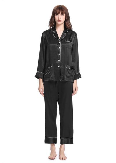Seiden-Pyjama-Set mit Paspelierung