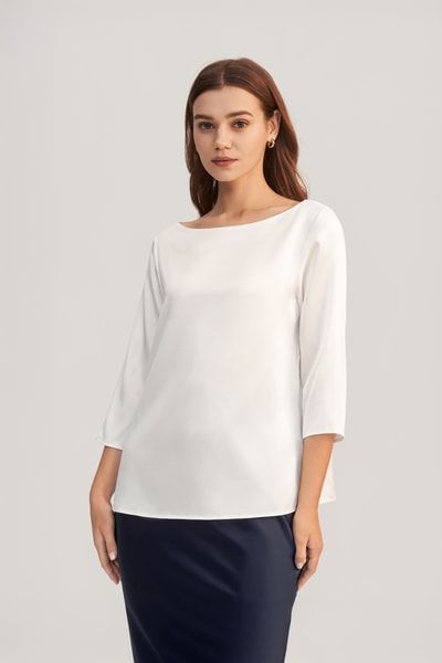 Elegante Seidenbluse mit U-Boot-Ausschnitt
