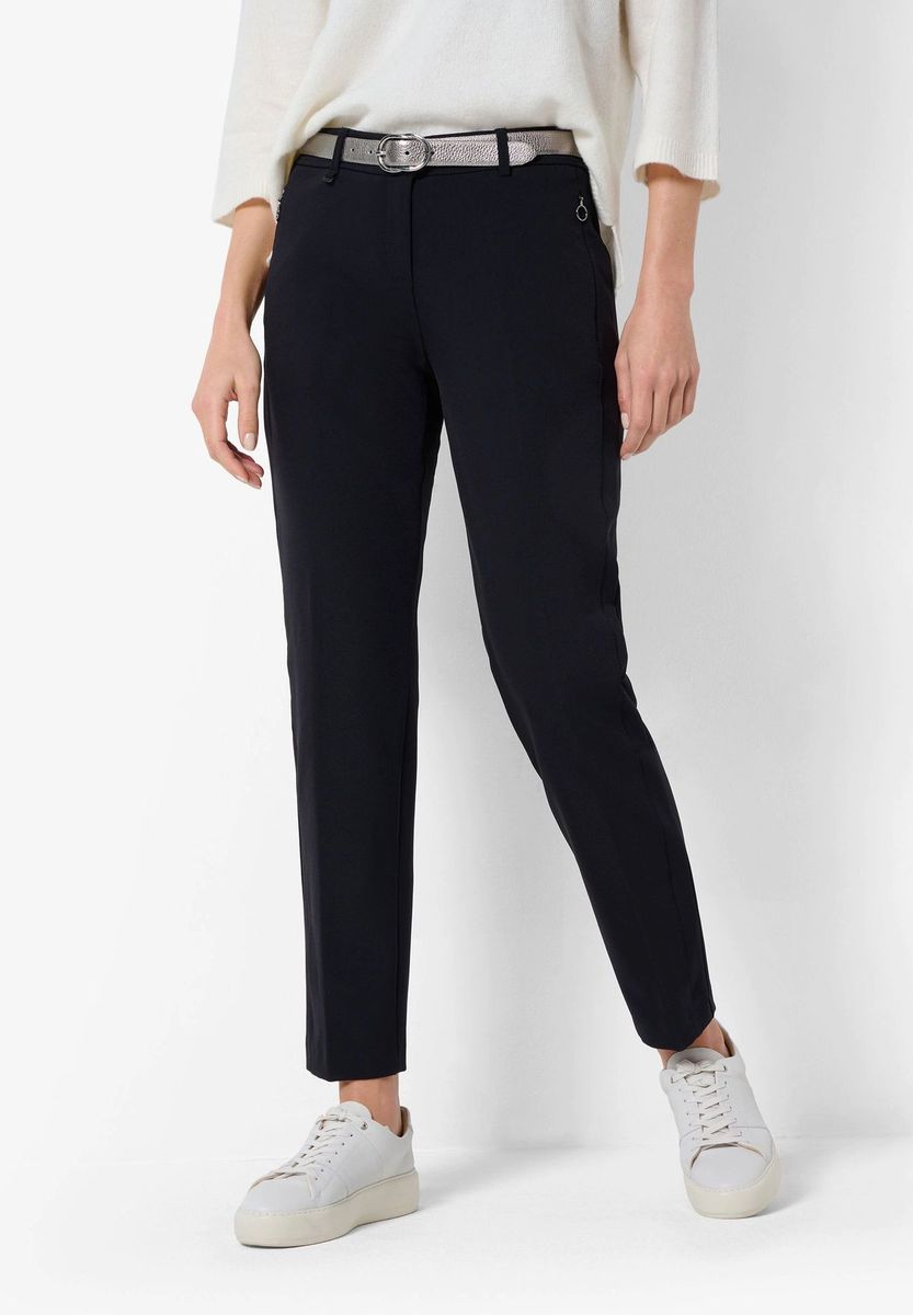 Schmale Stretch-Hose mit Bügelfalte