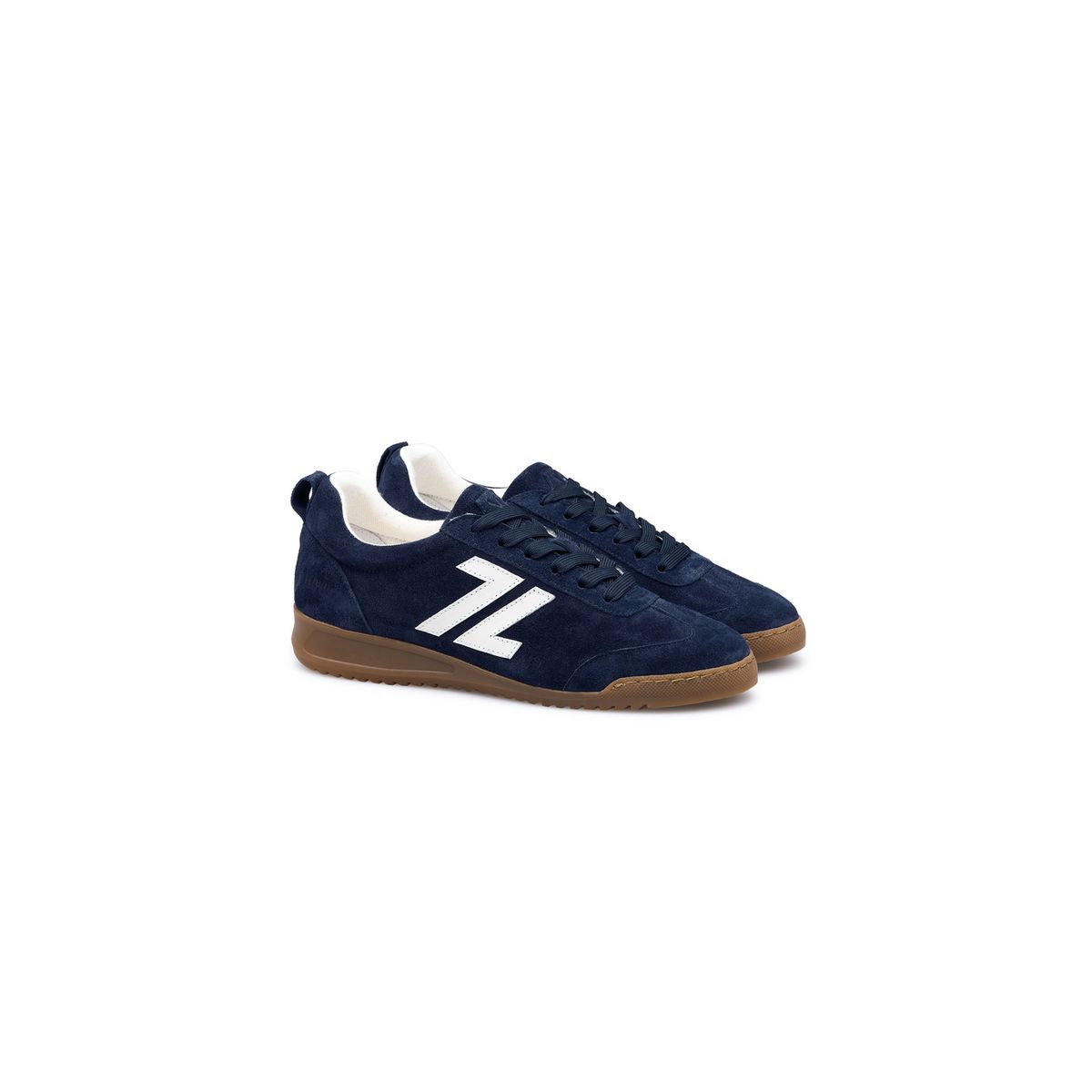 Pulse 77 Low-Top Sneaker