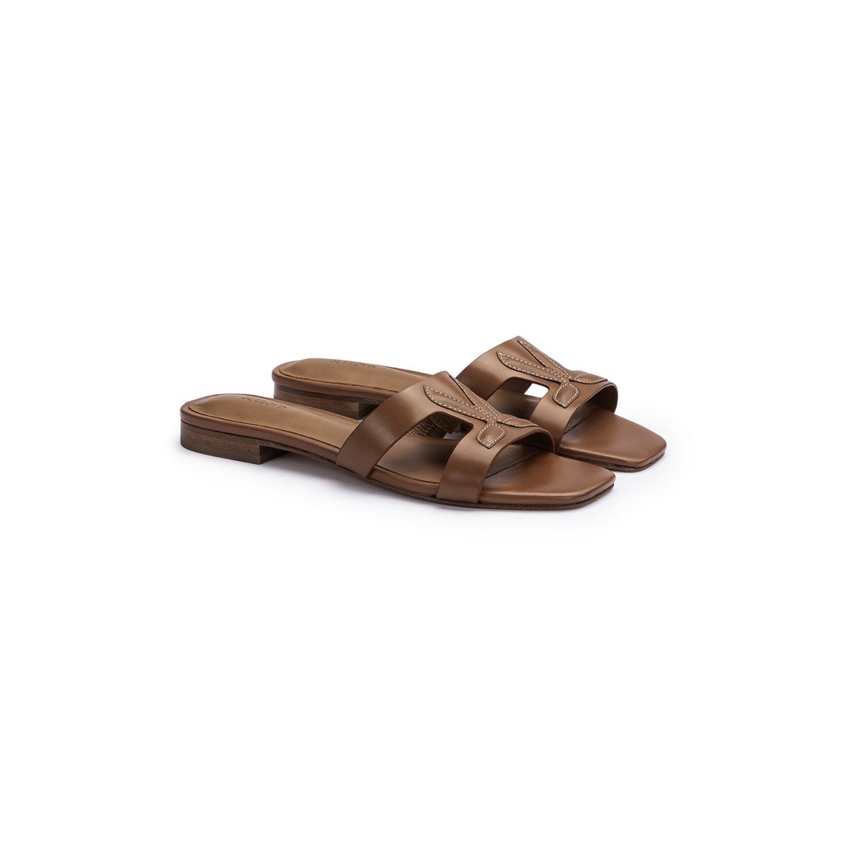 Elegante Lederpantoletten mit Cut-Outs